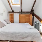 Apartamento Baruhaus Atico Guzman *
