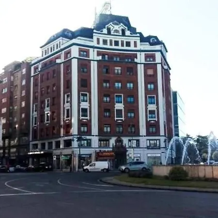 Apartment Baruhaus Atico Guzman *