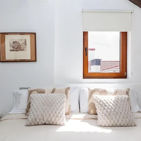 Baruhaus Atico Guzman Lejlighed León