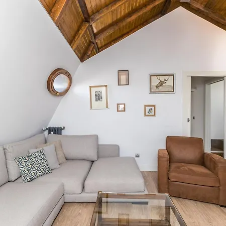 Διαμέρισμα Baruhaus Atico Guzman