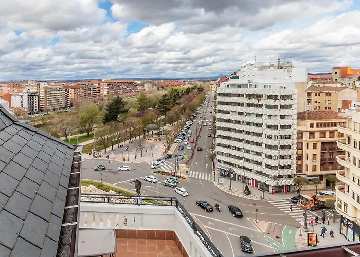 Baruhaus Atico Guzman * León